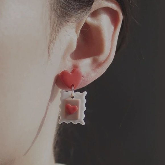* 50% OFF! Heart stamp earrings red white pink - Picture 3 of 4
